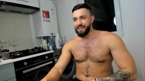 Snapshot of lovermike_ chatting on 12/01/24, 10:32 Mike online show from 12/01/24, 10:32