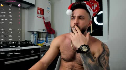 Snapshot of lovermike_ chatting on 12/24/24, 07:22 Mike online show from 12/24/24, 07:22