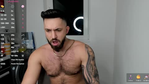 Snapshot of lovermike_ chatting on 12/30/24, 09:19 Mike online show from 12/30/24, 09:19