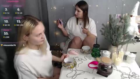 lovers613228 online show from 11/15/25, 04:03