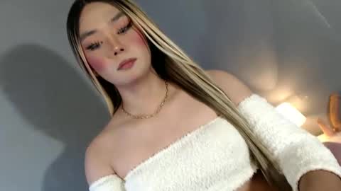 lovers moon22 online show from 01/17/25, 11:40