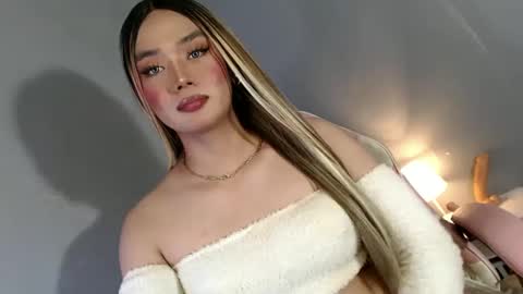 lovers moon22 online show from 01/27/25, 12:54