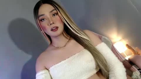 lovers moon22 online show from 02/08/25, 02:04