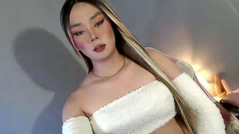 lovers moon22 online show from 02/10/25, 11:13