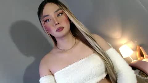 lovers moon22 online show from 02/13/25, 12:46