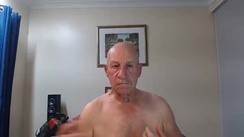 Lovesblackazz online show from 12/22/25, 11:18