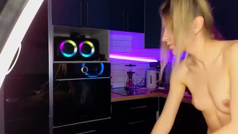 Kate OnFire online show from 10/07/25, 05:37