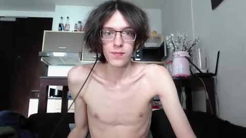 Snapshot of lovesomecookies chatting on 10/05/25, 08:23 LovesomeCookie online show from 10/05/25, 08:23