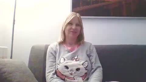 Marlyn online show from 12/26/24, 09:58