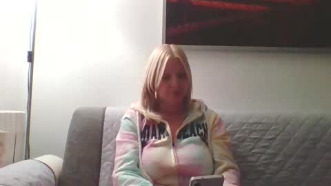 Marlyn online show from 02/20/26, 09:15