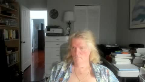 Snapshot of lovestylistwomen chatting on 03/29/26, 06:57 Michael online show from 03/29/26, 06:57