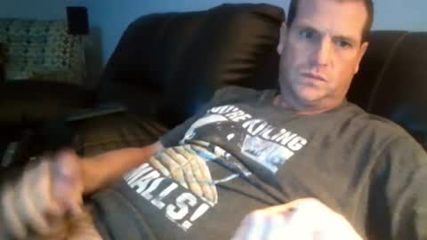 lovetocum37 online show from 11/03/25, 07:37