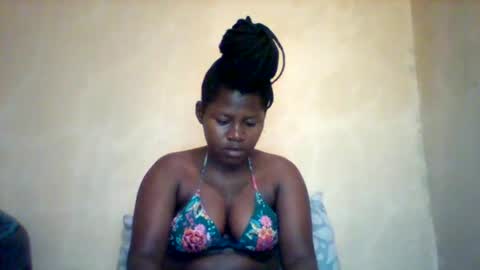 Snapshot of loviett chatting on 05/05/26, 02:52 loviett online show from 05/05/26, 02:52