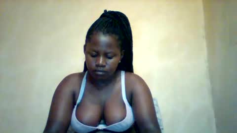 Snapshot of loviett chatting on 05/18/26, 03:46 loviett online show from 05/18/26, 03:46