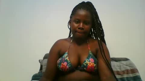 loviett online show from 07/11/26, 11:02