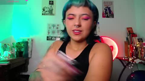 loving_alma online show from 11/24/25, 02:11