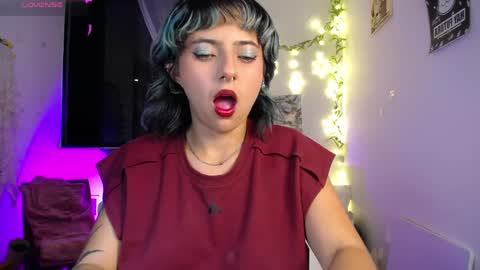 loving_alma online show from 04/11/26, 03:33