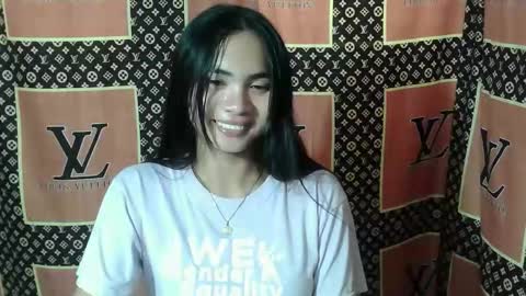 Snapshot of loving_rhean chatting on 01/09/26, 04:37 loving_rhean online show from 01/09/26, 04:37
