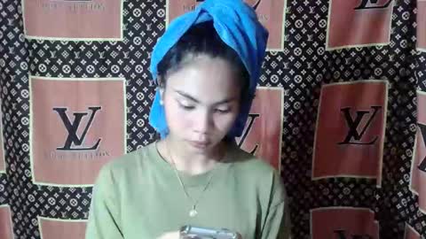Snapshot of loving_rhean chatting on 01/14/26, 11:38 loving_rhean online show from 01/14/26, 11:38