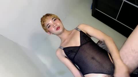 Lovingmonaru969 online show from 12/02/24, 06:41