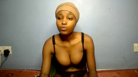 lovly_lastborn online show from 03/02/26, 07:32