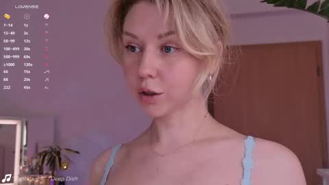 Snapshot of lowfreqsiren chatting on 05/25/26, 02:56 . online show from 05/25/26, 02:56