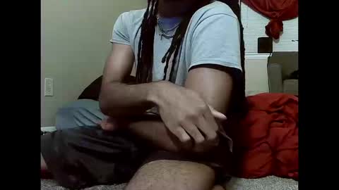 Snapshot of lowk3y chatting on 10/14/25, 12:33 lowk3y online show from 10/14/25, 12:33