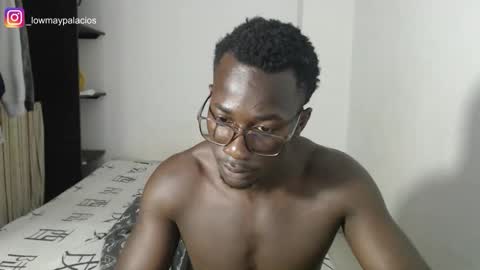 Lowmay palacios online show from 02/03/26, 04:45