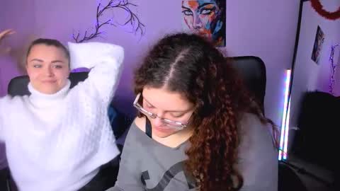 Snapshot of loya_best chatting on 11/26/25, 06:58 loya_best online show from 11/26/25, 06:58