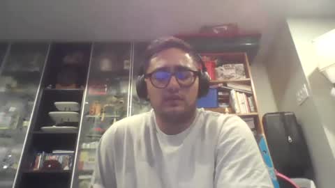 lpop81020 online show from 05/06/26, 08:25
