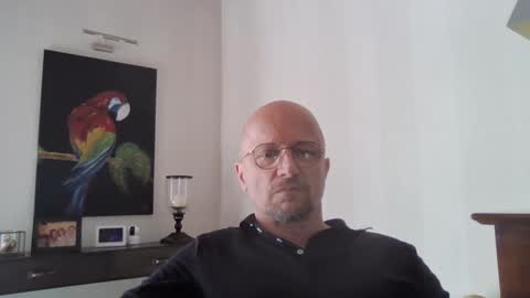 Snapshot of lrda49 chatting on 03/24/26, 09:47 Espigle online show from 03/24/26, 09:47