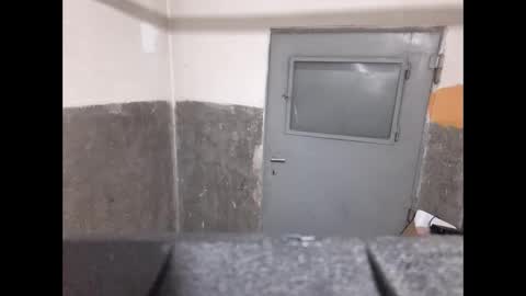 Lshot D online show from 10/21/25, 11:05