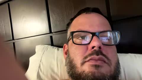 Snapshot of lsmini328 chatting on 01/04/25, 01:31 lsmini328 online show from 01/04/25, 01:31