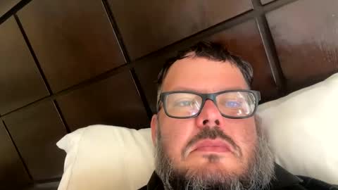 Snapshot of lsmini328 chatting on 10/14/25, 07:47 lsmini328 online show from 10/14/25, 07:47