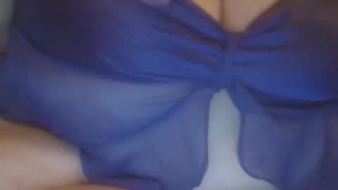 Snapshot of ltkinkygirl75 chatting on 09/18/25, 01:02 ltkinkygirl75 online show from 09/18/25, 01:02