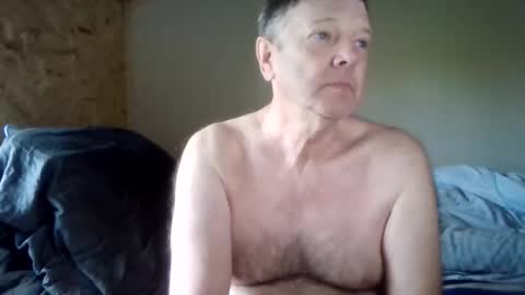 lu485947452685193669 online show from 04/19/26, 12:15