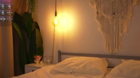 Lu 3 online show from 11/07/25, 08:14