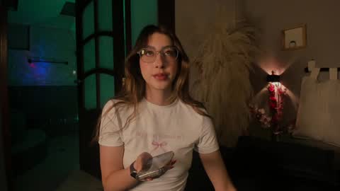  ---Goys incredible photographs online show from 01/08/25, 12:26