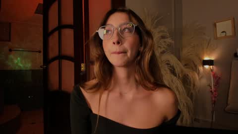  ---Goys incredible photographs online show from 01/28/25, 06:39