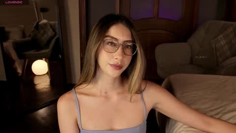  ---Goys incredible photographs online show from 02/04/26, 01:17