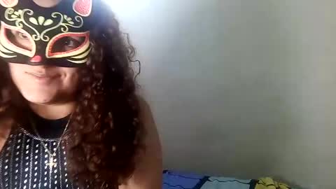 Snapshot of luana363 chatting on 01/21/25, 03:15 luana363 online show from 01/21/25, 03:15