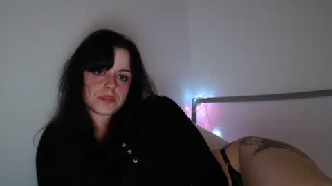 luana online show from 09/27/25, 09:42