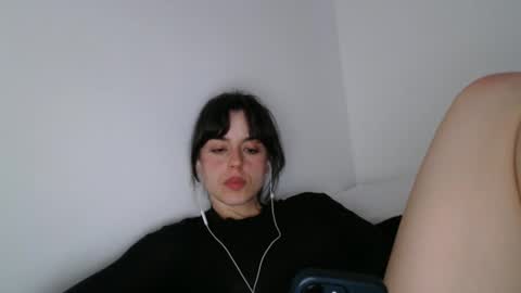 Snapshot of luana789 chatting on 05/02/26, 09:31 luana online show from 05/02/26, 09:31