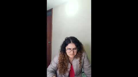 luana_winner online show from 04/23/26, 05:52