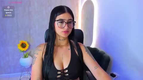 Luana online show from 10/28/25, 12:09