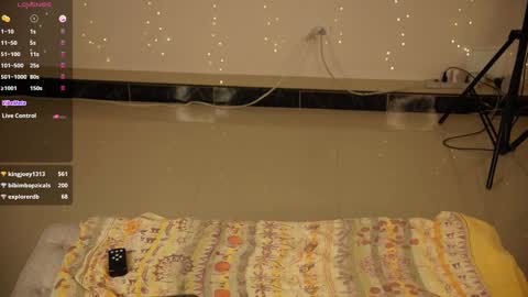 Snapshot of luanarisque chatting on 02/20/25, 01:46 IG luana orq online show from 02/20/25, 01:46