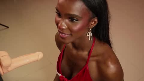 Snapshot of luanarisque chatting on 03/05/25, 08:10 IG luana orq online show from 03/05/25, 08:10