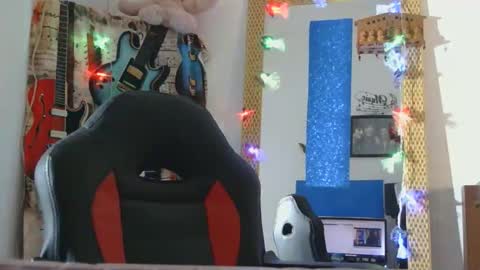 luanna837 online show from 04/21/26, 02:51