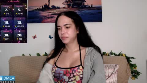 Snapshot of luara_ chatting on 04/08/26, 09:31 luara_ online show from 04/08/26, 09:31
