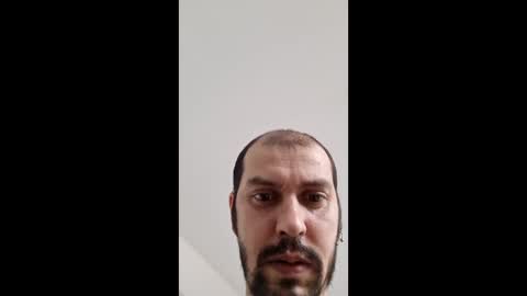 Snapshot of lubik044 chatting on 02/12/26, 12:00 lubik044 online show from 02/12/26, 12:00